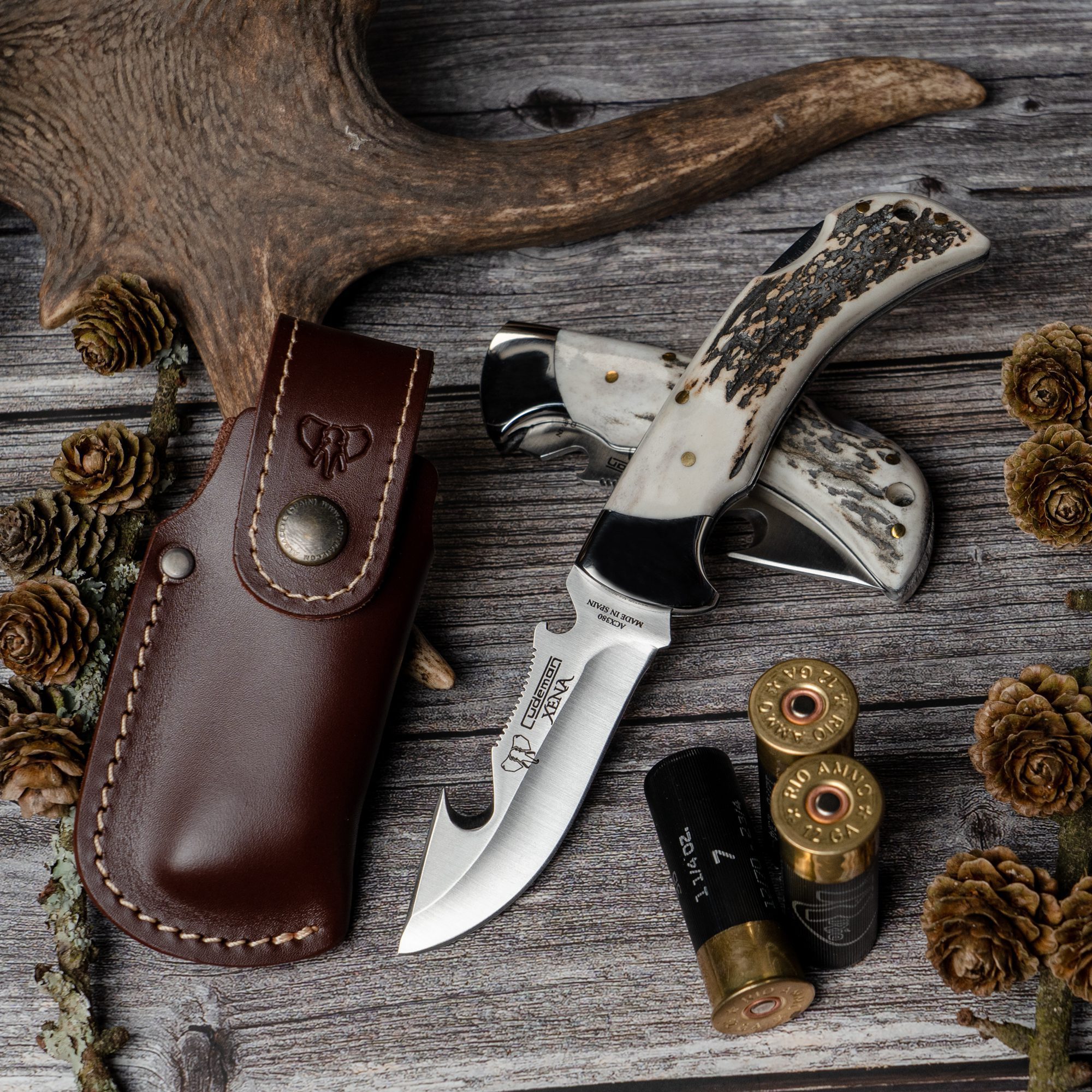 Cudeman Xena Folding Knife with Gut Hook - Image 3