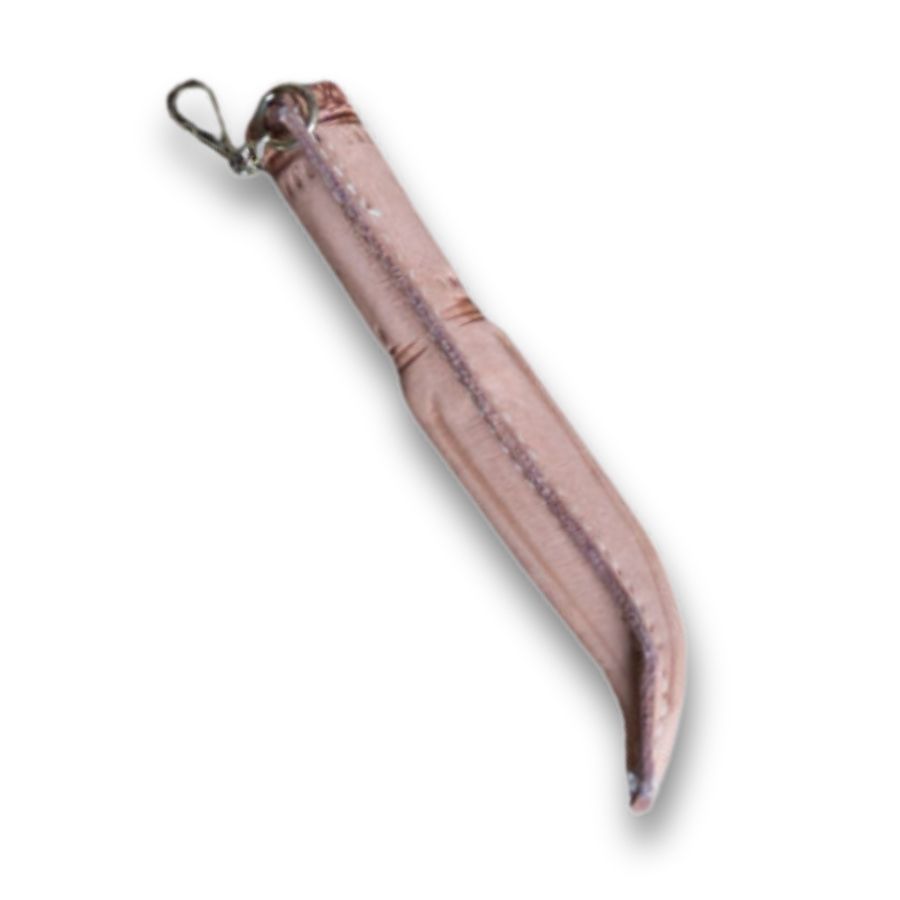 Kloppi Knife – traditionel kniv med skarp stålklinge og formet træskaft, ideel til friluftsliv og håndværk.